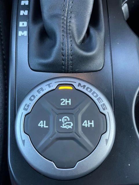 Used 2025 Ford Bronco Big Bend image 23