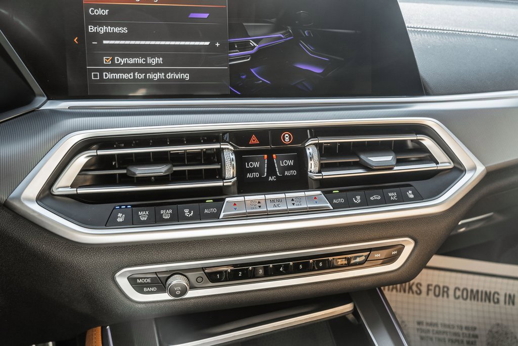 Used 2020 BMW X5 M50i image 21