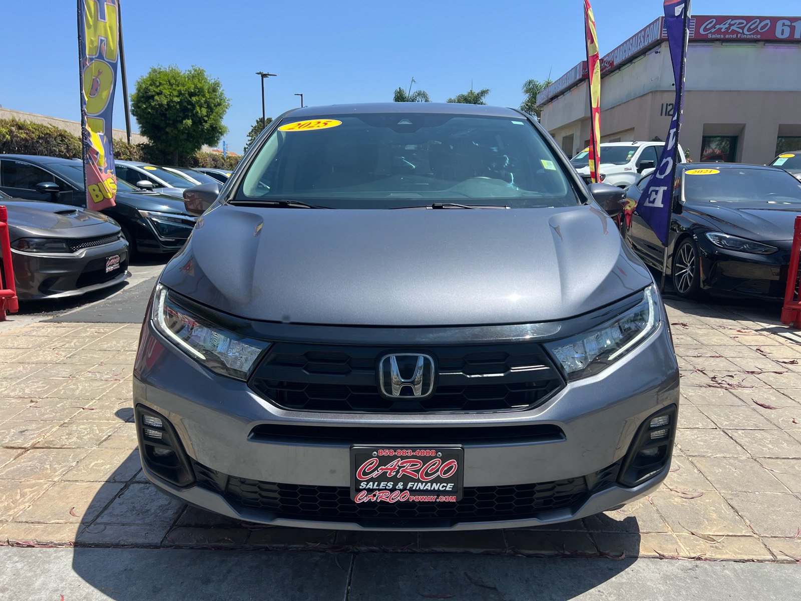 Used 2025 Honda Odyssey EX-L image 3