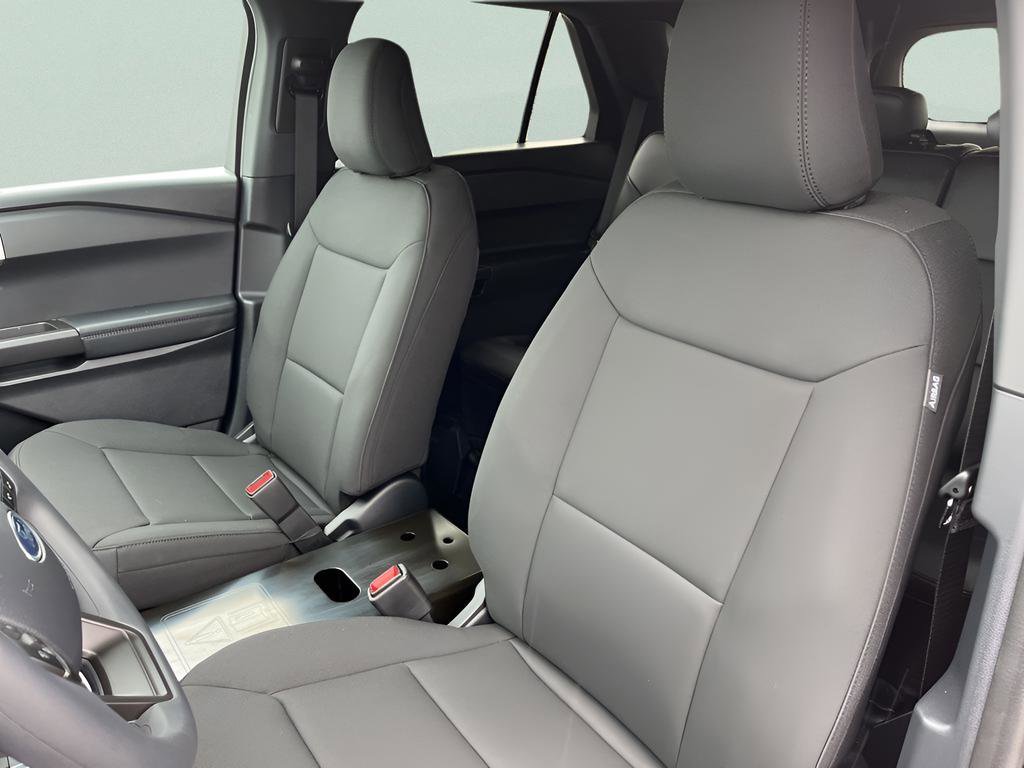 New 2025 Ford Explorer 4WD Police Interceptor image 12