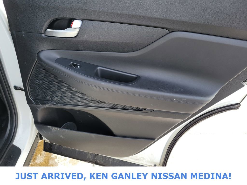 Used 2023 Hyundai Santa Fe SEL image 19
