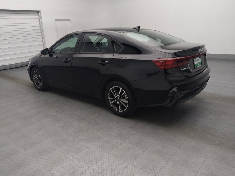 Used 2023 Kia Forte LXS image 3