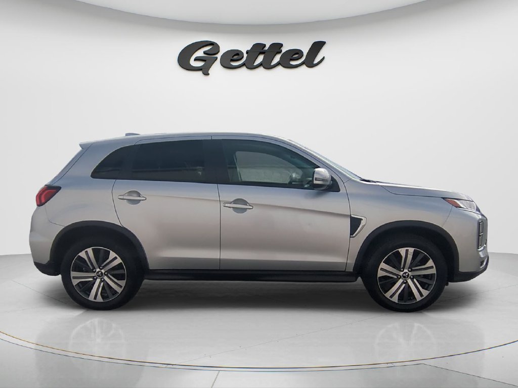Used 2024 Mitsubishi Outlander Sport SE AWD/4WD image 4