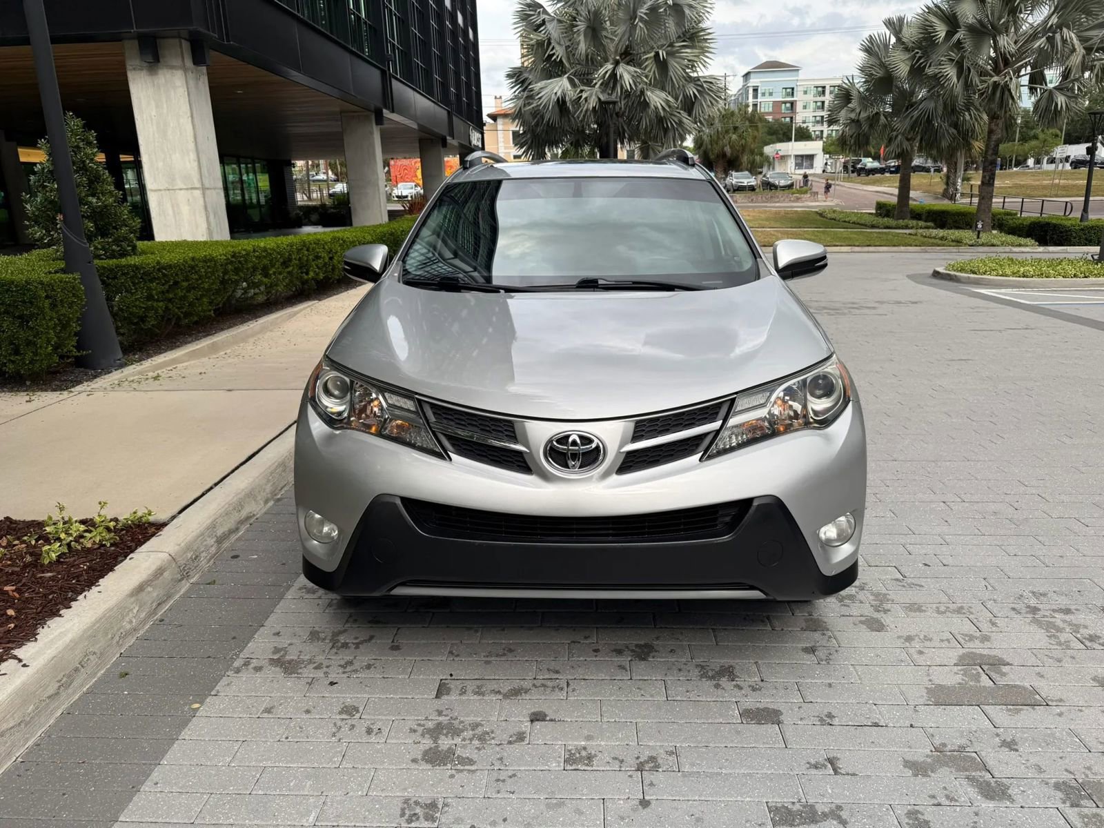 Used 2015 Toyota RAV4 Limited image 8