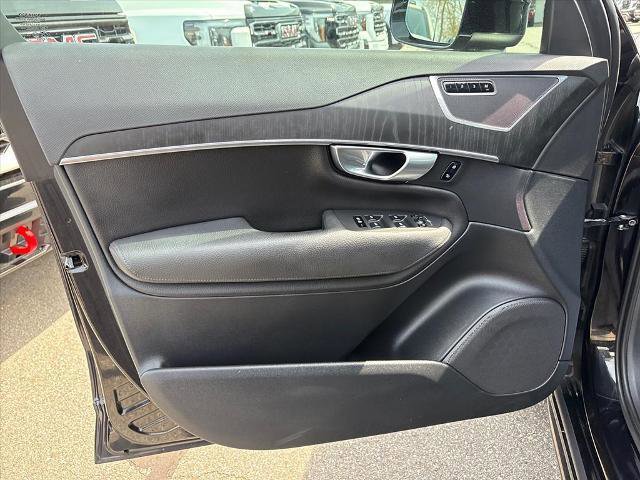 Used 2020 Volvo XC90 T6 Momentum image 20