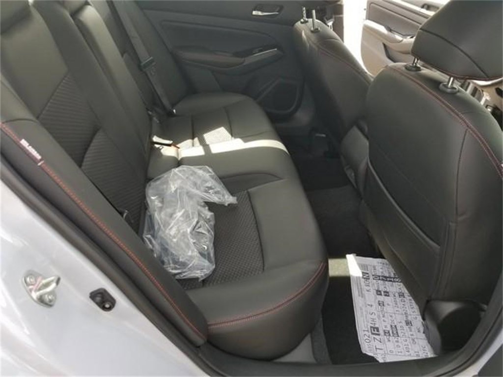 New 2025 Nissan Altima 2.5 SR image 19