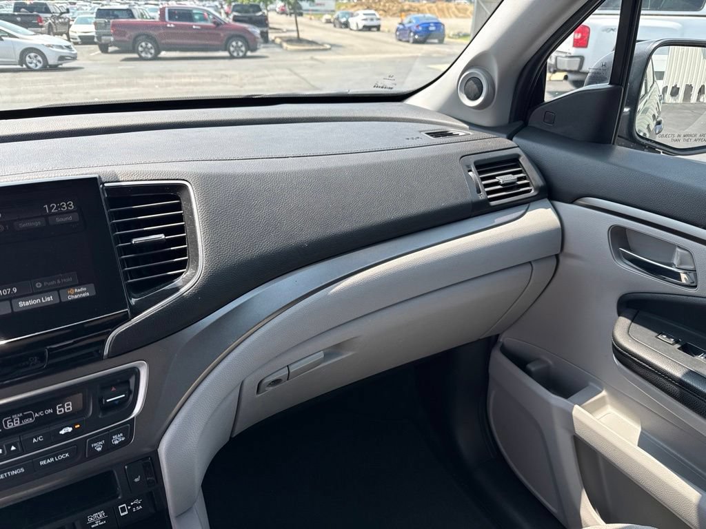 Used 2021 Honda Pilot EX image 25