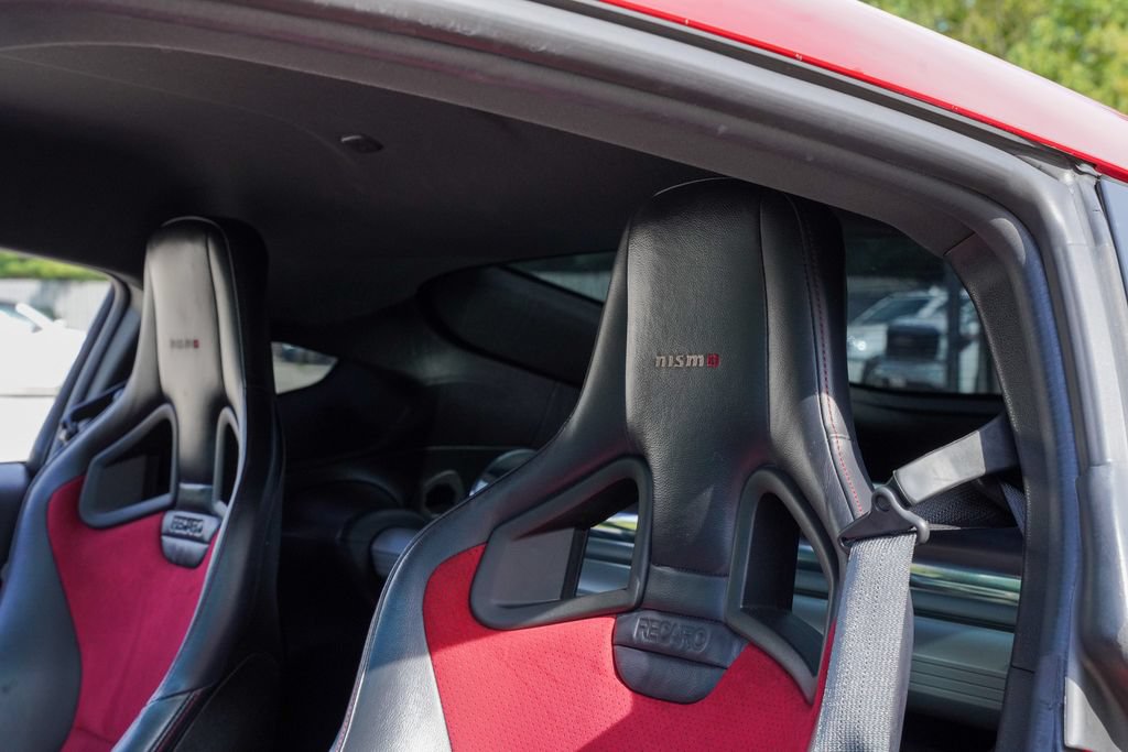 Used 2017 Nissan 370Z NISMO RWD image 26