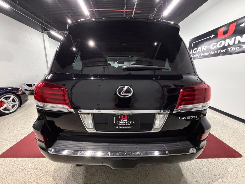Used 2014 Lexus LX 570 4WD image 15