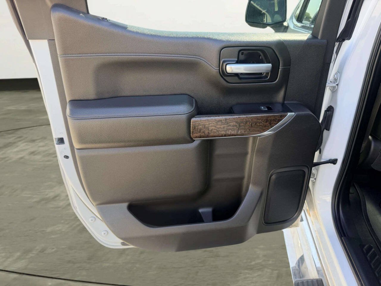 Used 2019 GMC Sierra 1500 Denali w/ Driver Alert Package II AWD/4WD image 26