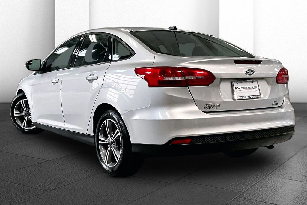 Used 2017 Ford Focus SE image 10