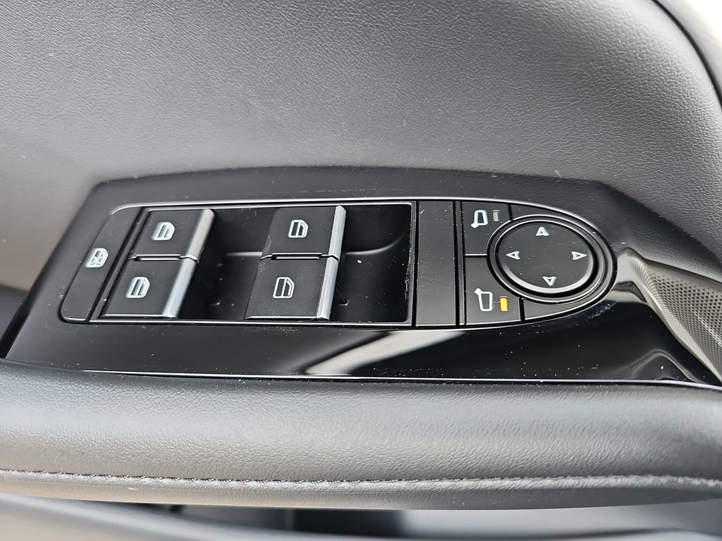 New 2026 MAZDA MAZDA3 Hatchback w/ Appearance Package image 26