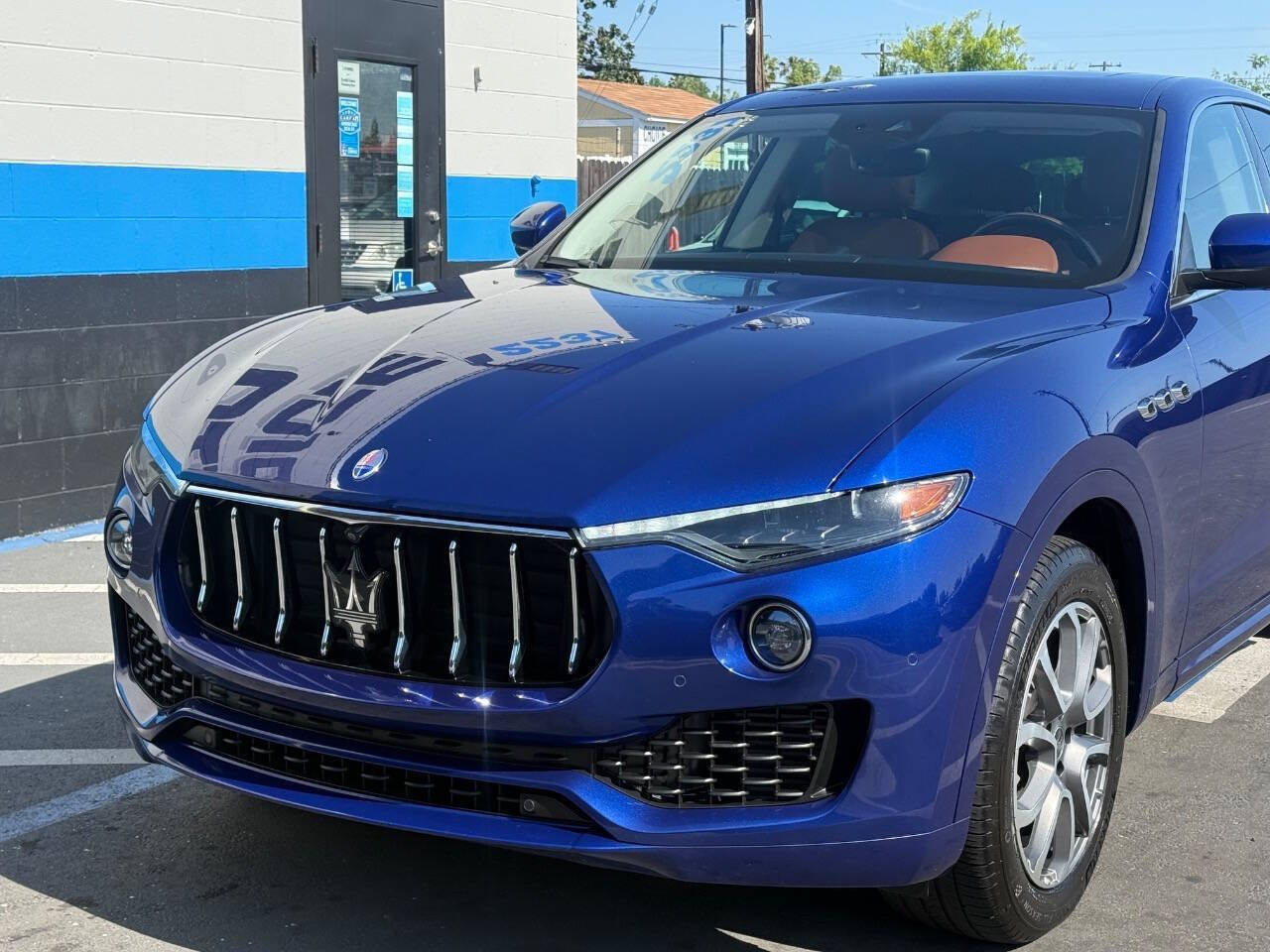 Used 2019 Maserati Levante AWD/4WD image 26