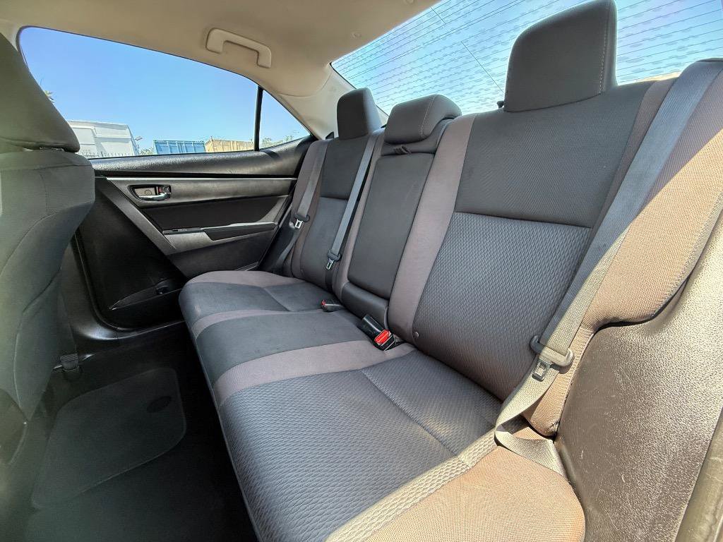Used 2019 Toyota Corolla LE FWD image 11