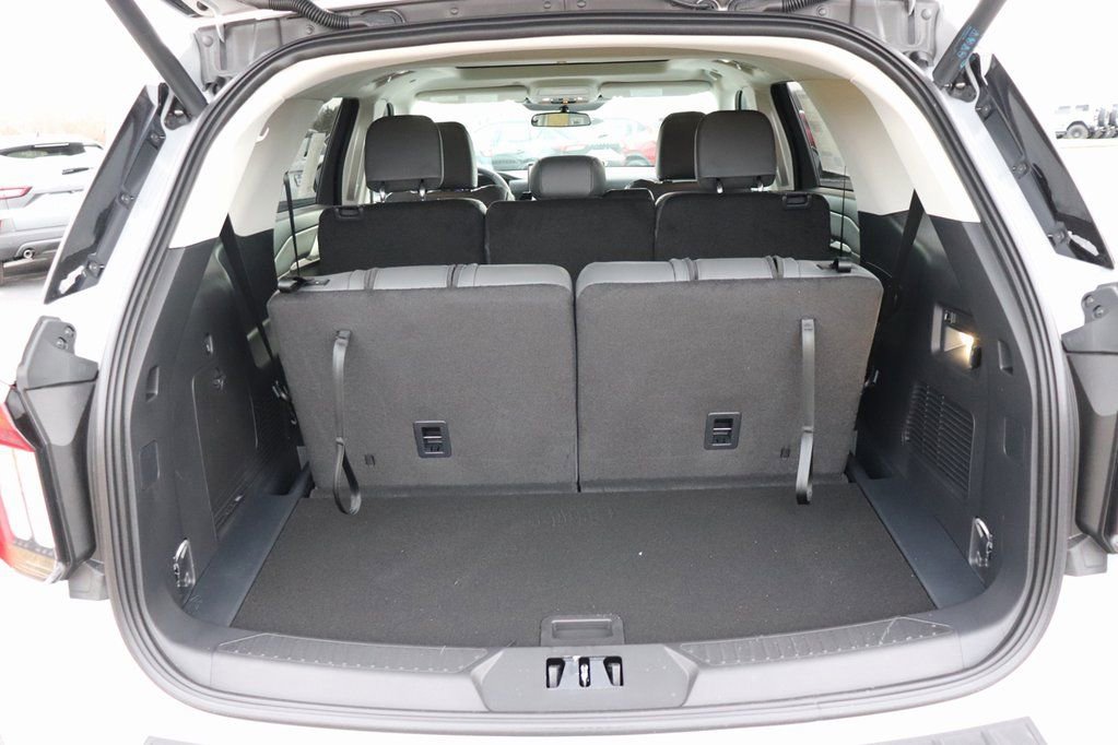 New 2026 Ford Explorer Active w/ Active Comfort Package image 11