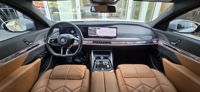 Certified 2023 BMW 740i image 12