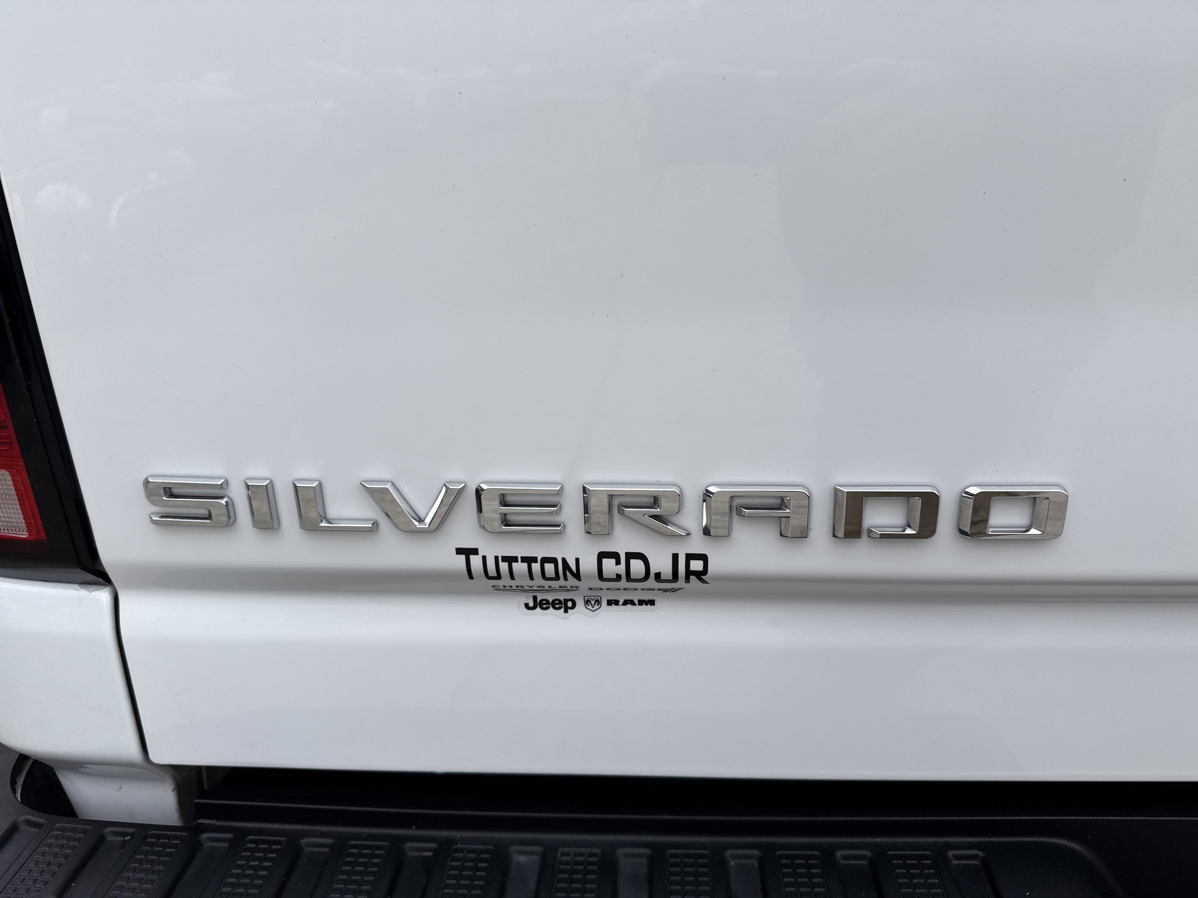 Used 2024 Chevrolet Silverado 2500 High Country w/ Technology Package image 22