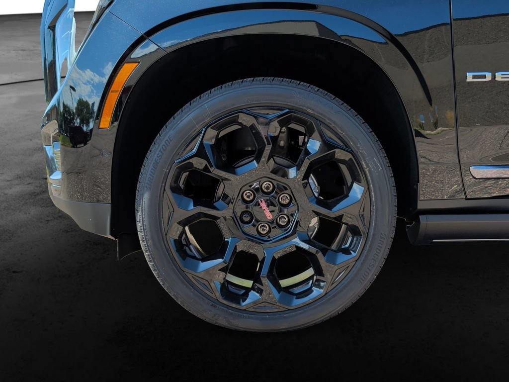 New 2026 GMC Yukon XL Denali Ultimate AWD/4WD image 11