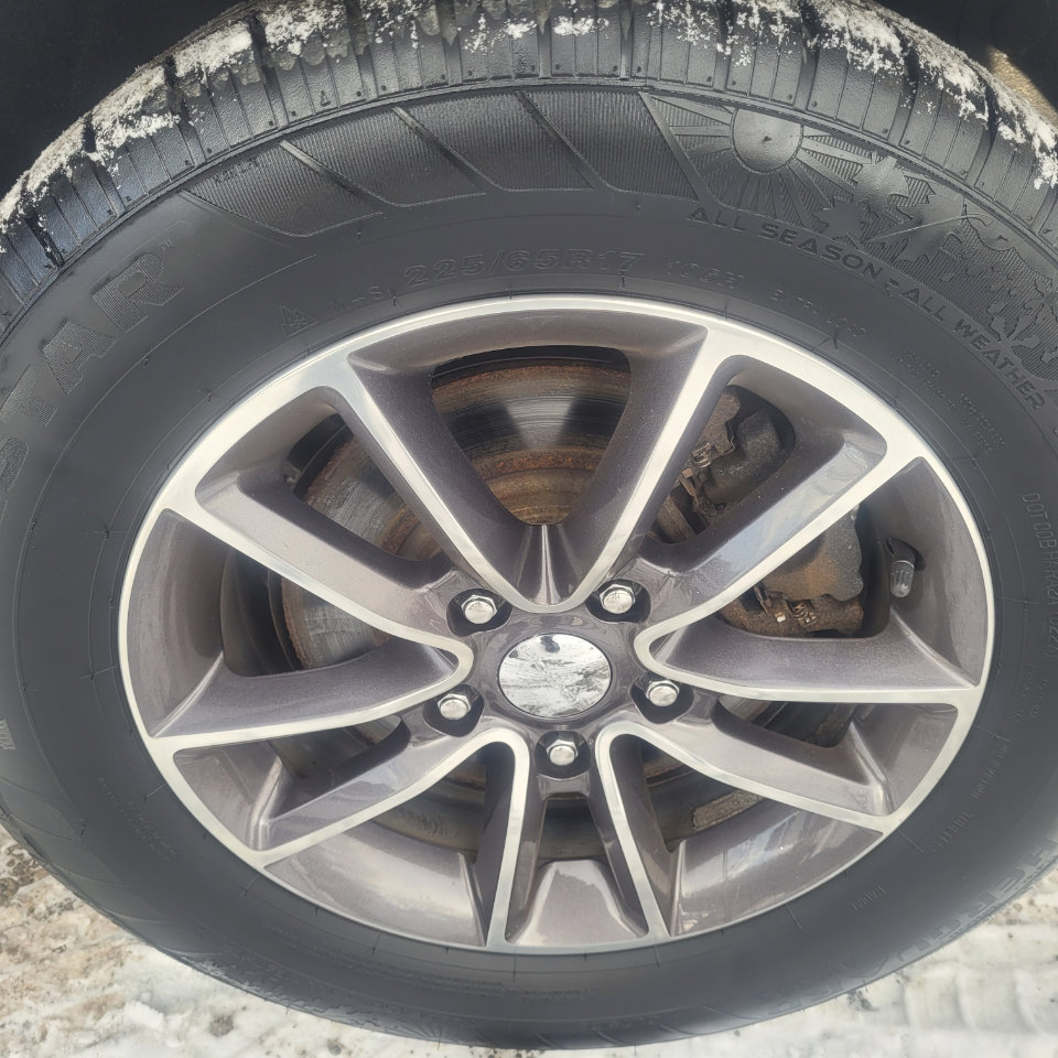 Used 2017 Dodge Grand Caravan SXT image 38