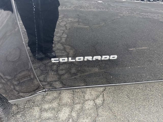 Used 2022 Chevrolet Colorado W/T w/ Custom Special Edition image 11