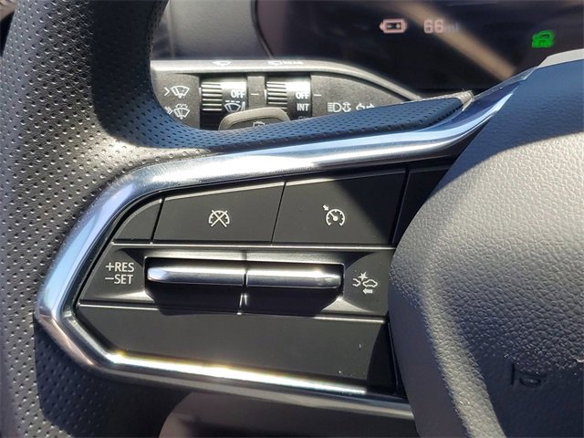 New 2025 Chevrolet Blazer EV LT image 17