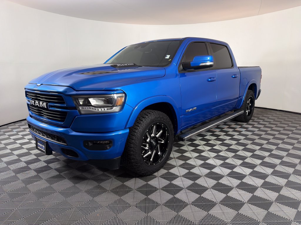 Used 2022 RAM 1500 Laramie w/ Sport Appearance Package AWD/4WD image 7