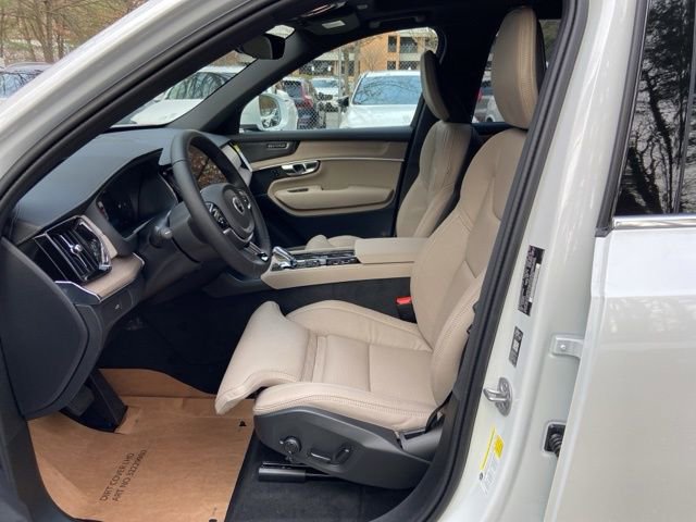 New 2026 Volvo XC90 B6 Ultra image 10