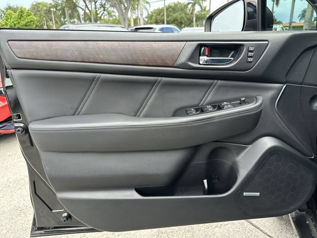 Used 2019 Subaru Outback 3.6R Limited w/ Popular Package #2 AWD/4WD image 13