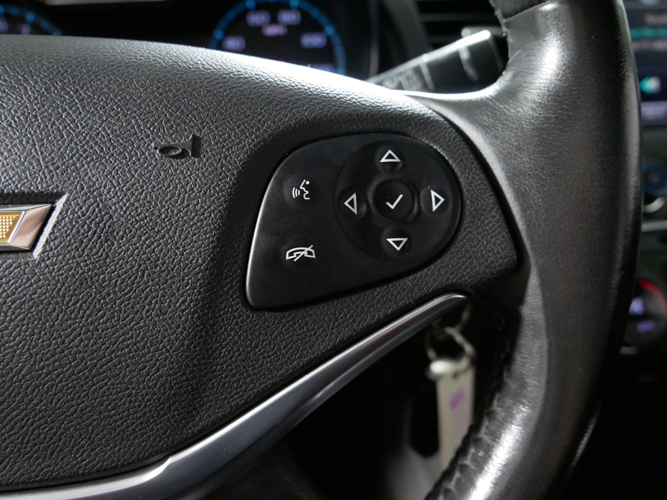Used 2015 Chevrolet Impala LT w/ Convenience Package FWD image 28