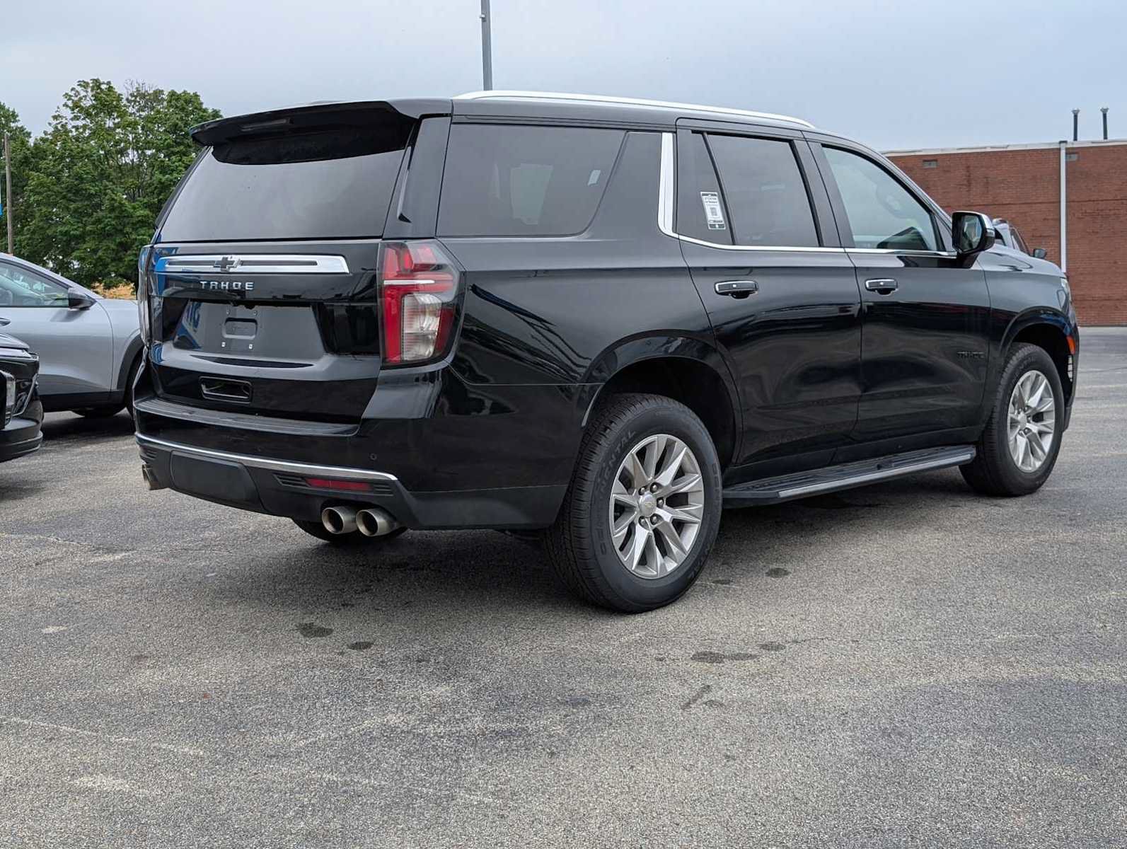 Used 2021 Chevrolet Tahoe Premier AWD/4WD image 8