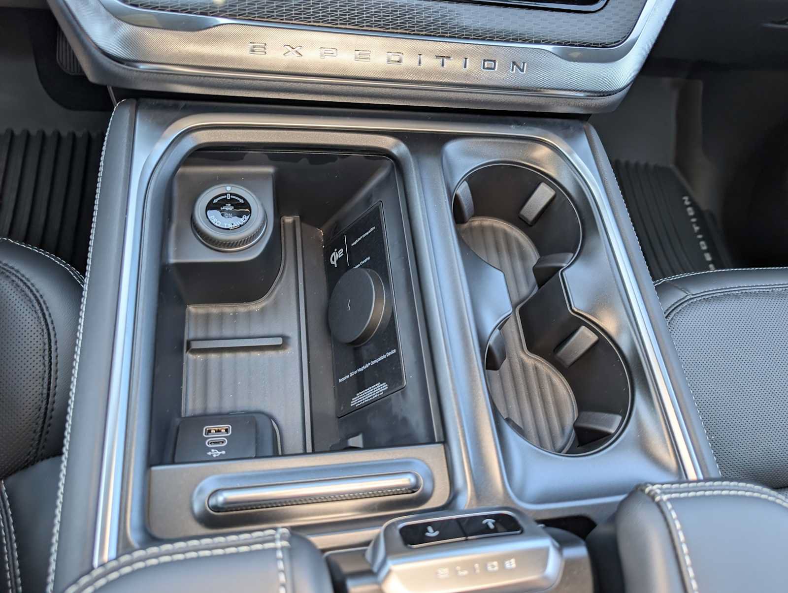 New 2027 Ford Expedition Max Platinum w/ Stealth Appearance Package AWD/4WD image 25