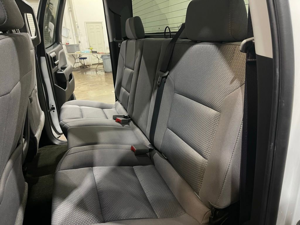 Used 2017 Chevrolet Silverado 1500 Custom w/ Custom Convenience Package image 17