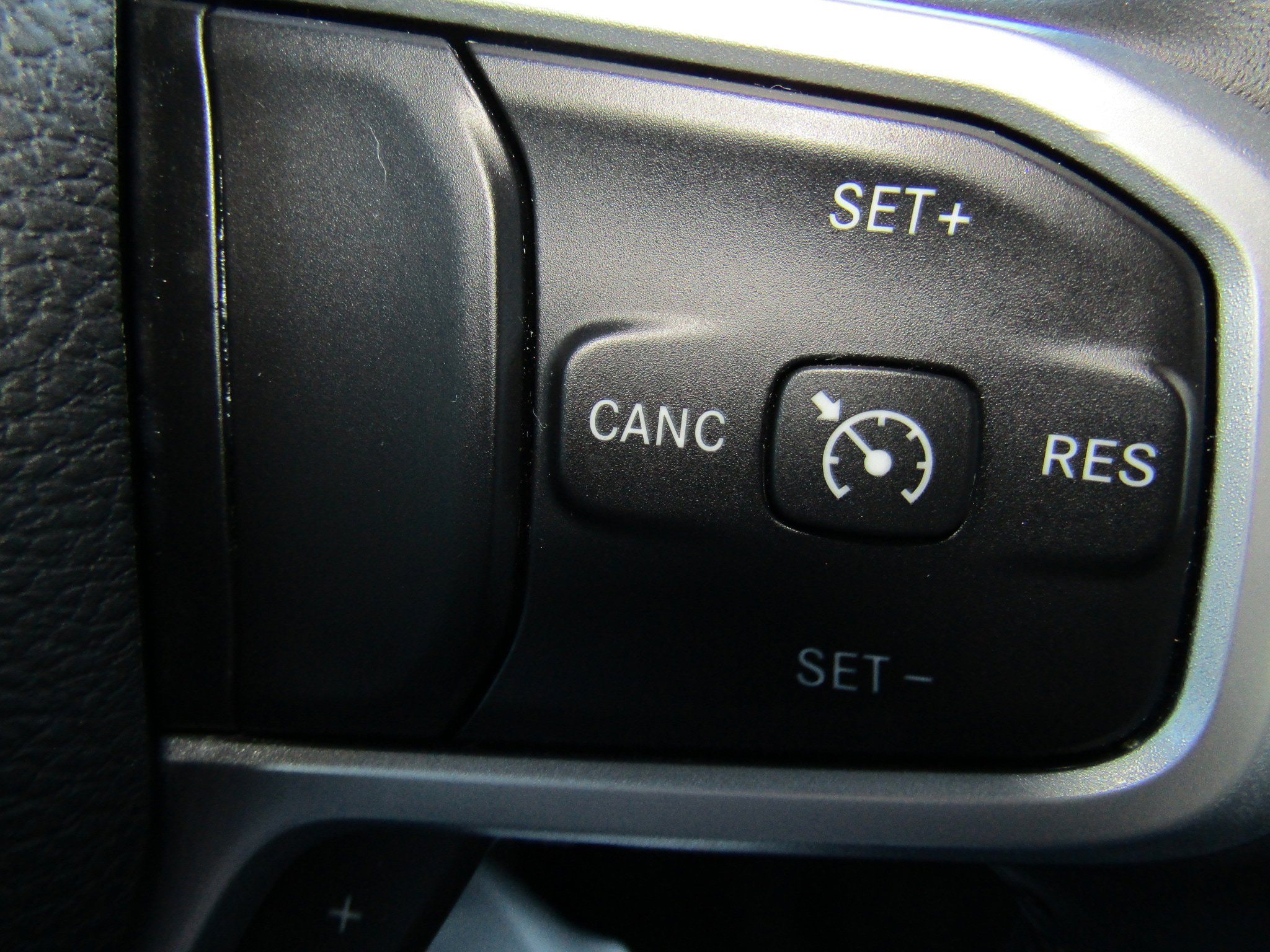 Used 2022 RAM 1500 Big Horn AWD/4WD image 28