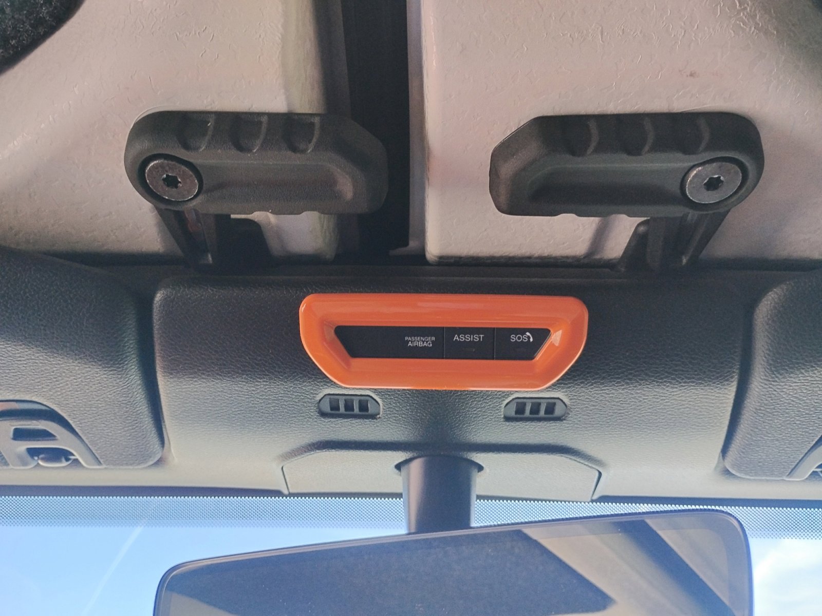 Used 2023 Jeep Wrangler Willys image 23