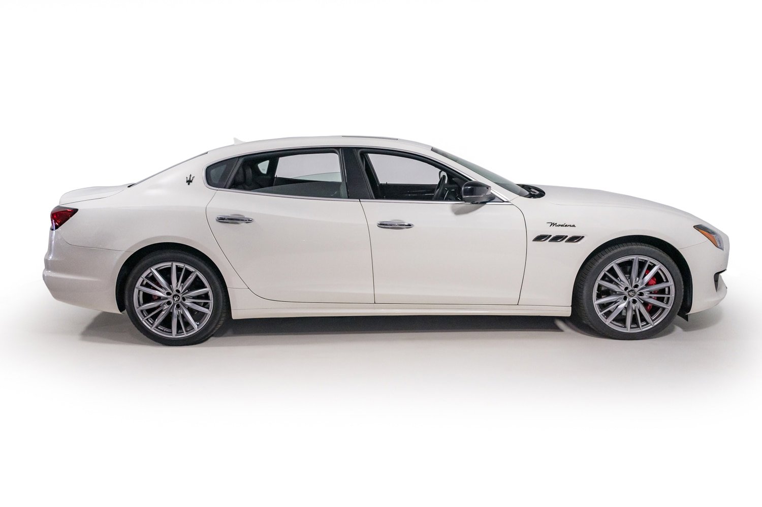 Used 2024 Maserati Quattroporte Modena Ultima Q4 AWD/4WD image 8