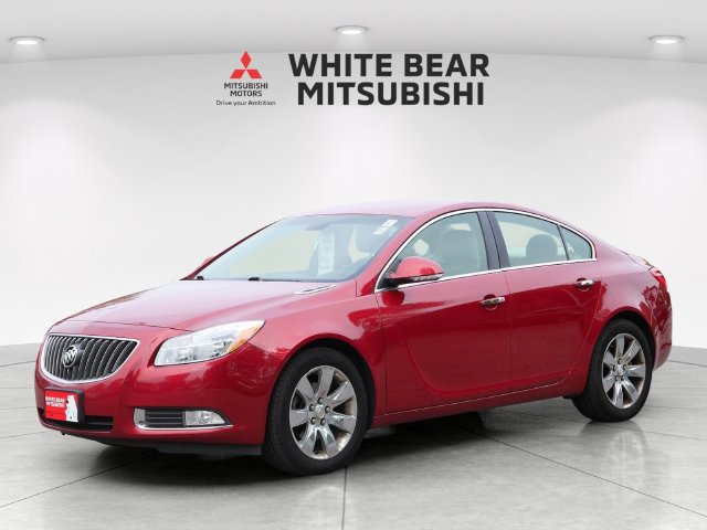 Used 2013 Buick Regal Premium FWD image 2