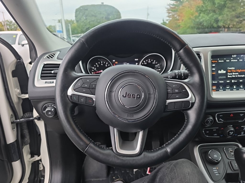 Used 2019 Jeep Compass High Altitude AWD/4WD image 14