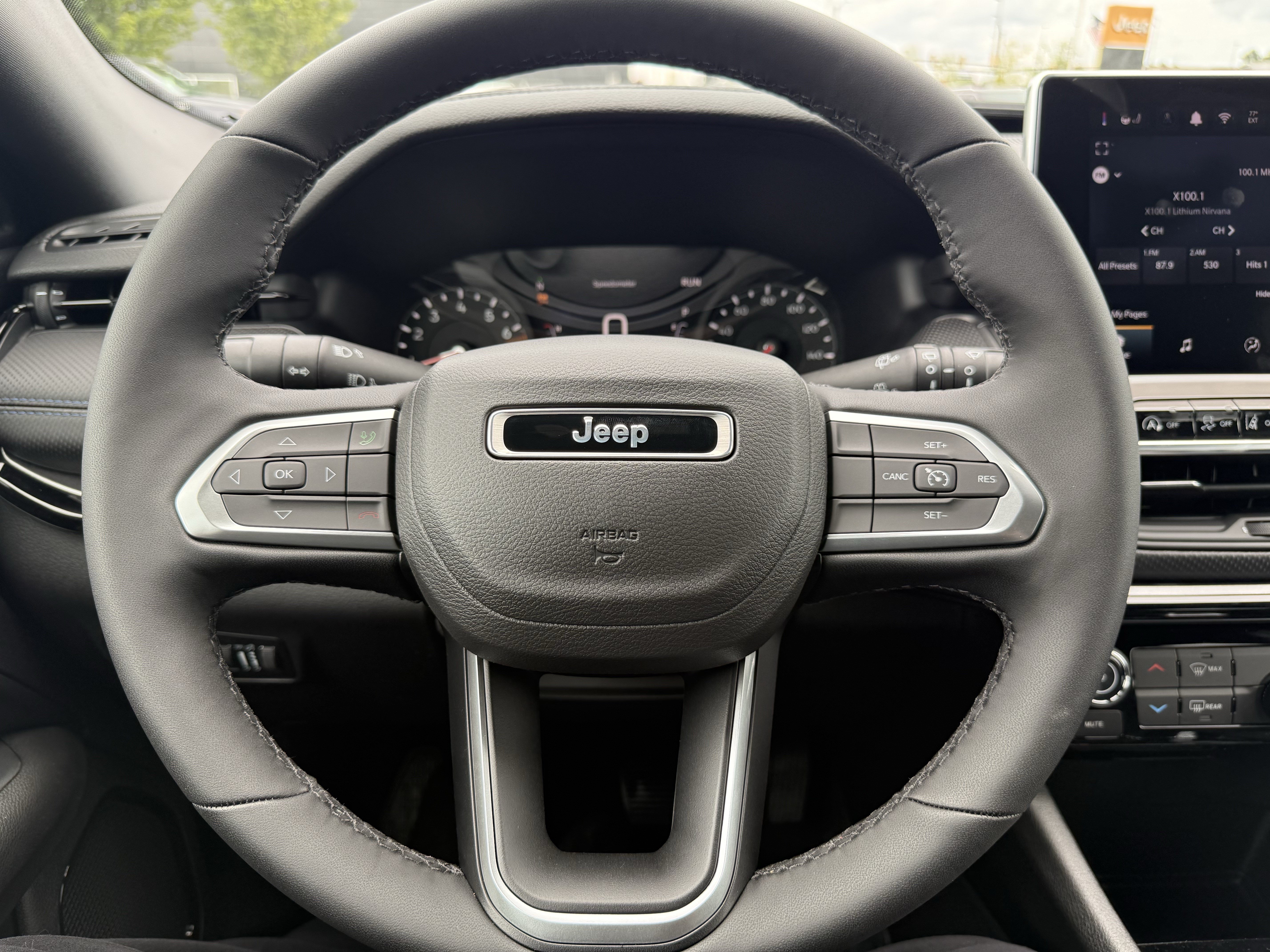 New 2026 Jeep Compass Latitude AWD/4WD image 17