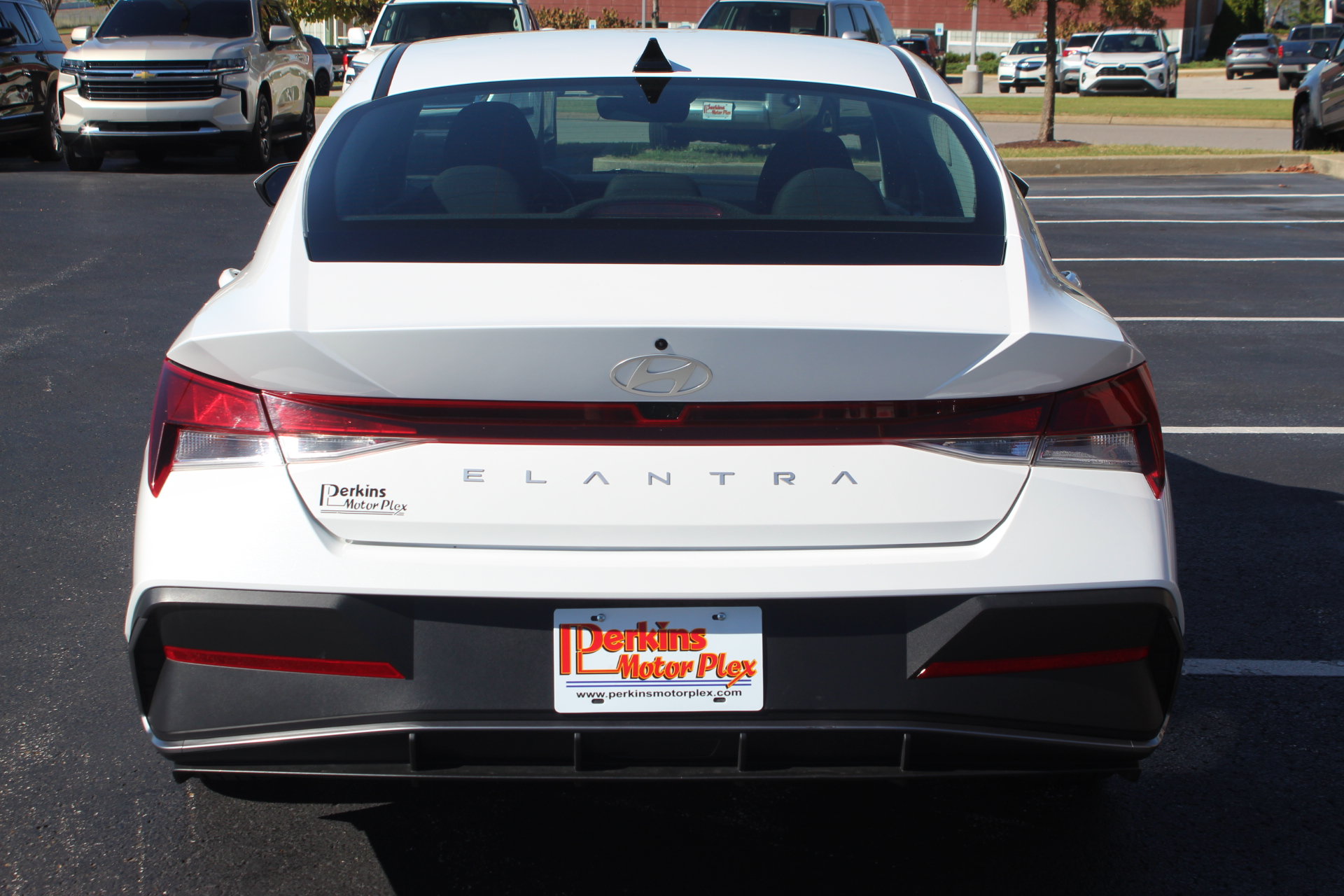 Used 2024 Hyundai Elantra SEL FWD image 7