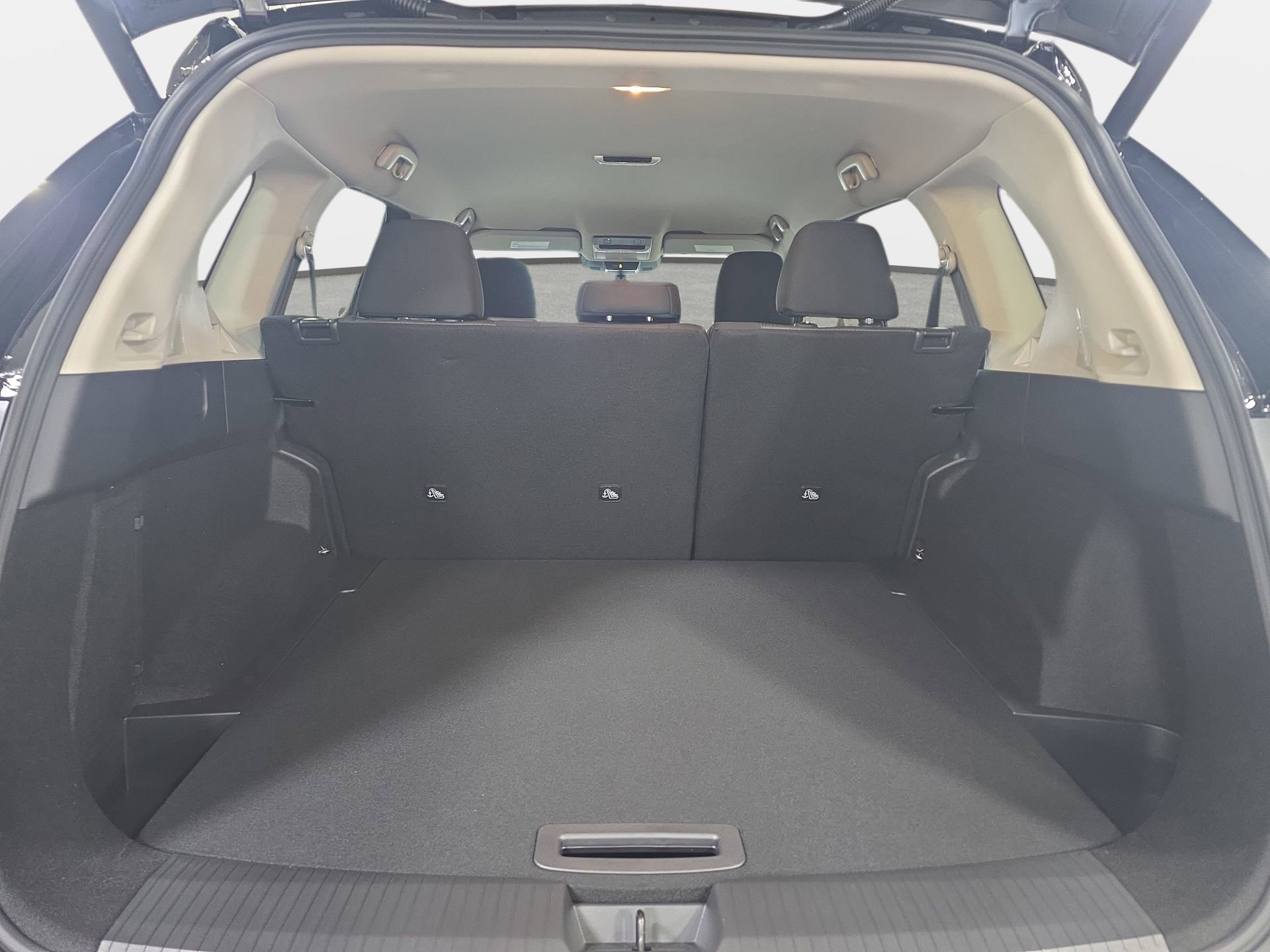 New 2026 Nissan Rogue SV image 12