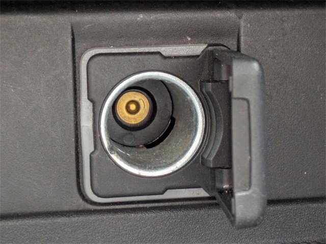 Used 2021 GMC Yukon AT4 w/ AT4 Premium Plus Package image 28