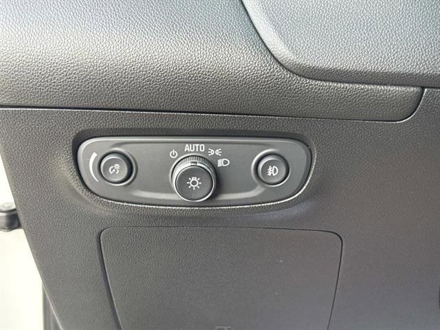 Used 2020 Buick Encore GX Preferred w/ Cold Weather Comfort Package image 23