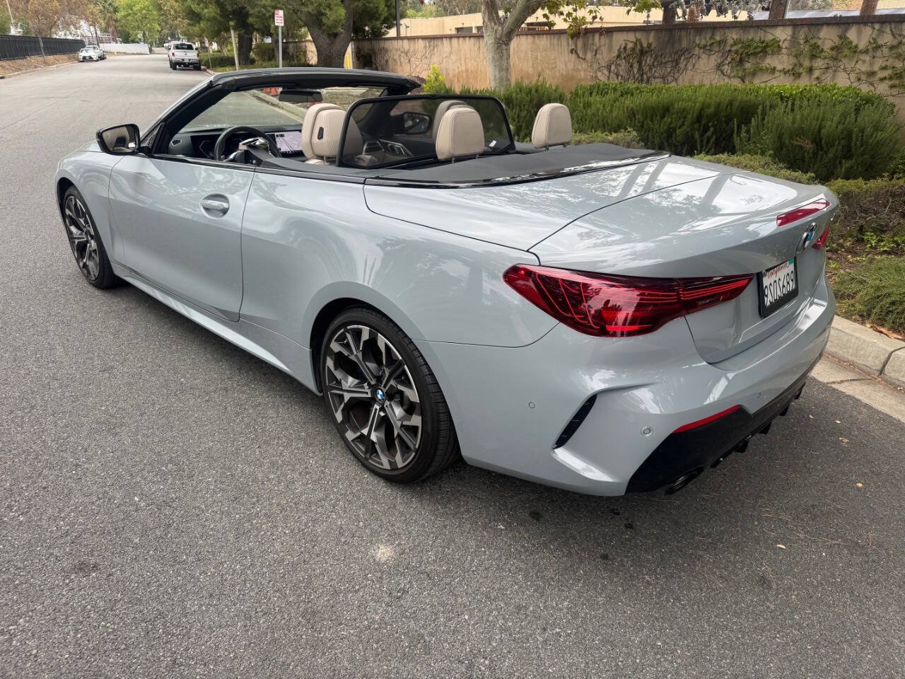 Used 2025 BMW 430i Convertible w/ M Sport Package RWD image 4
