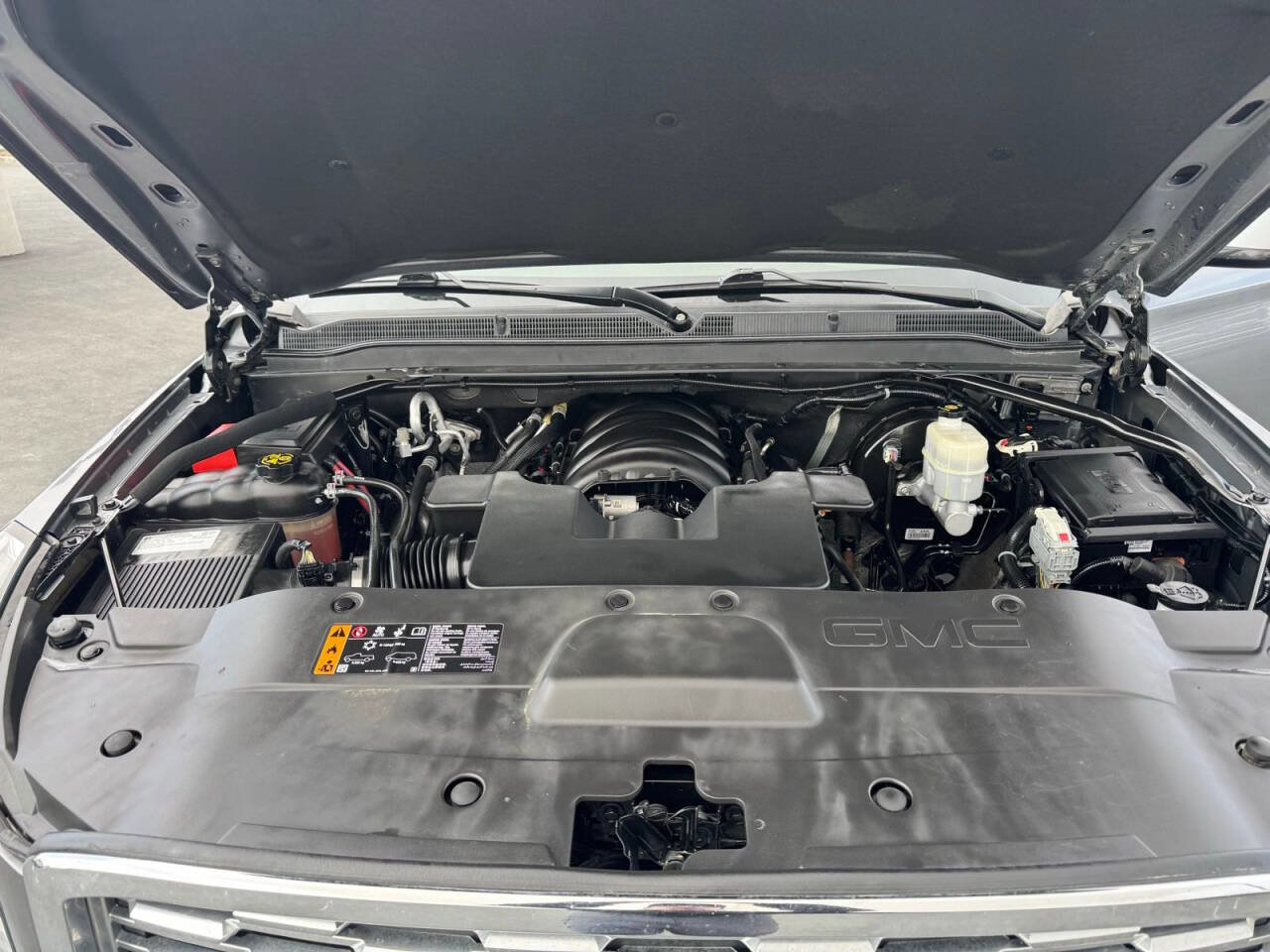 Used 2019 GMC Yukon XL Denali AWD/4WD image 43