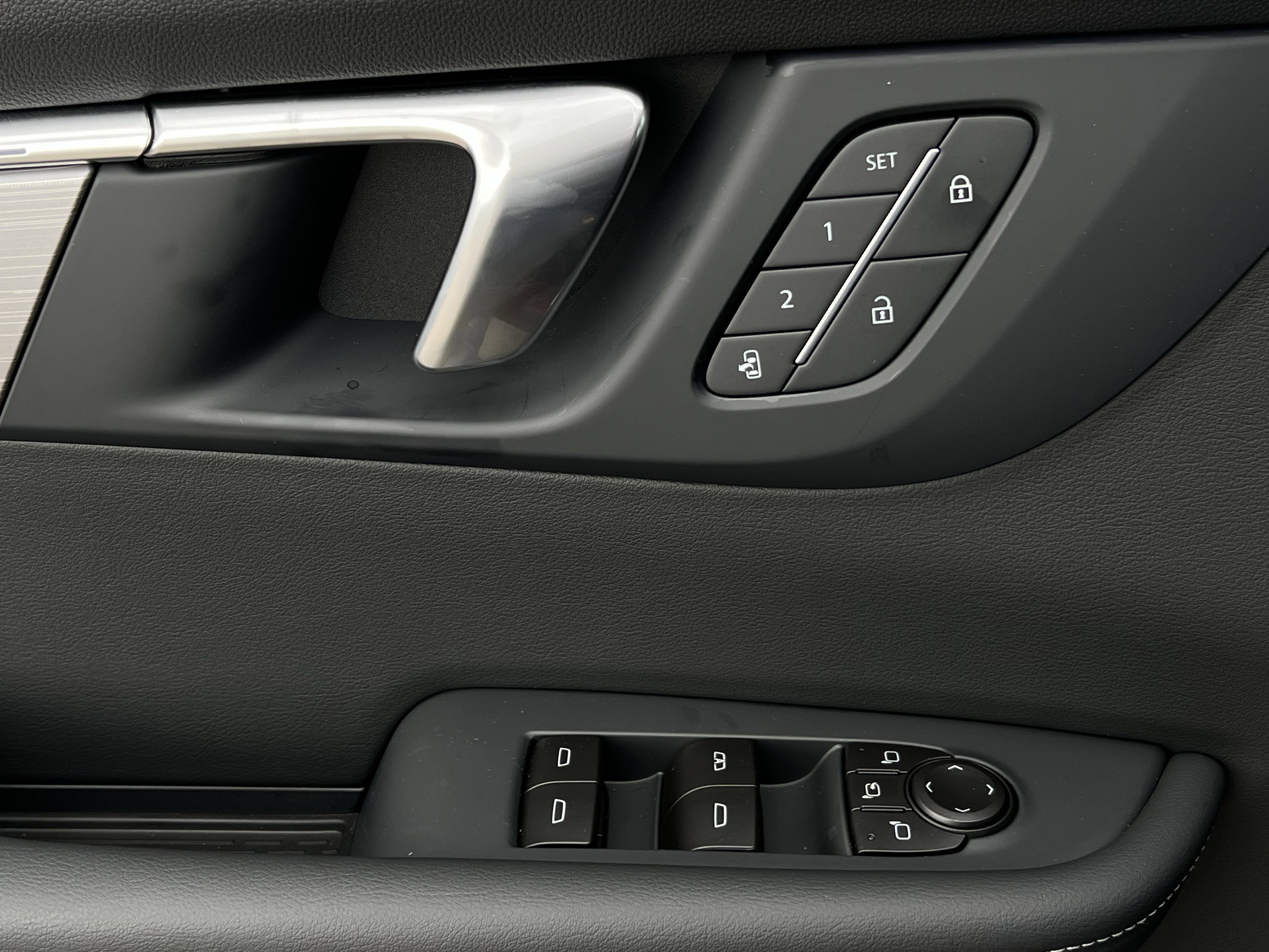 New 2026 Buick Enclave Preferred w/ Power Package image 23