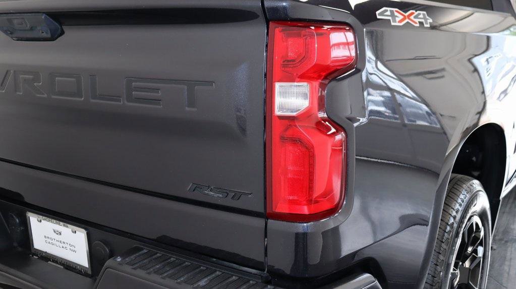 Used 2024 Chevrolet Silverado 1500 RST w/ Convenience Package II image 11