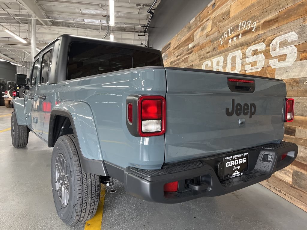 New 2026 Jeep Gladiator Sport AWD/4WD image 21