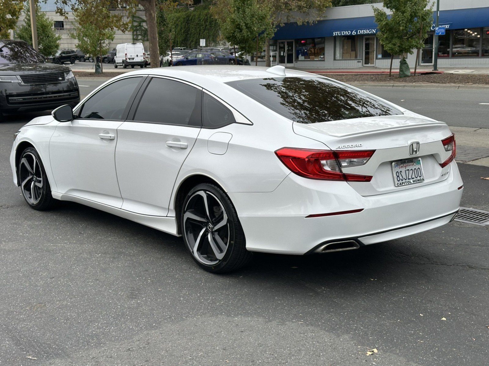 Used 2020 Honda Accord Sport image 12