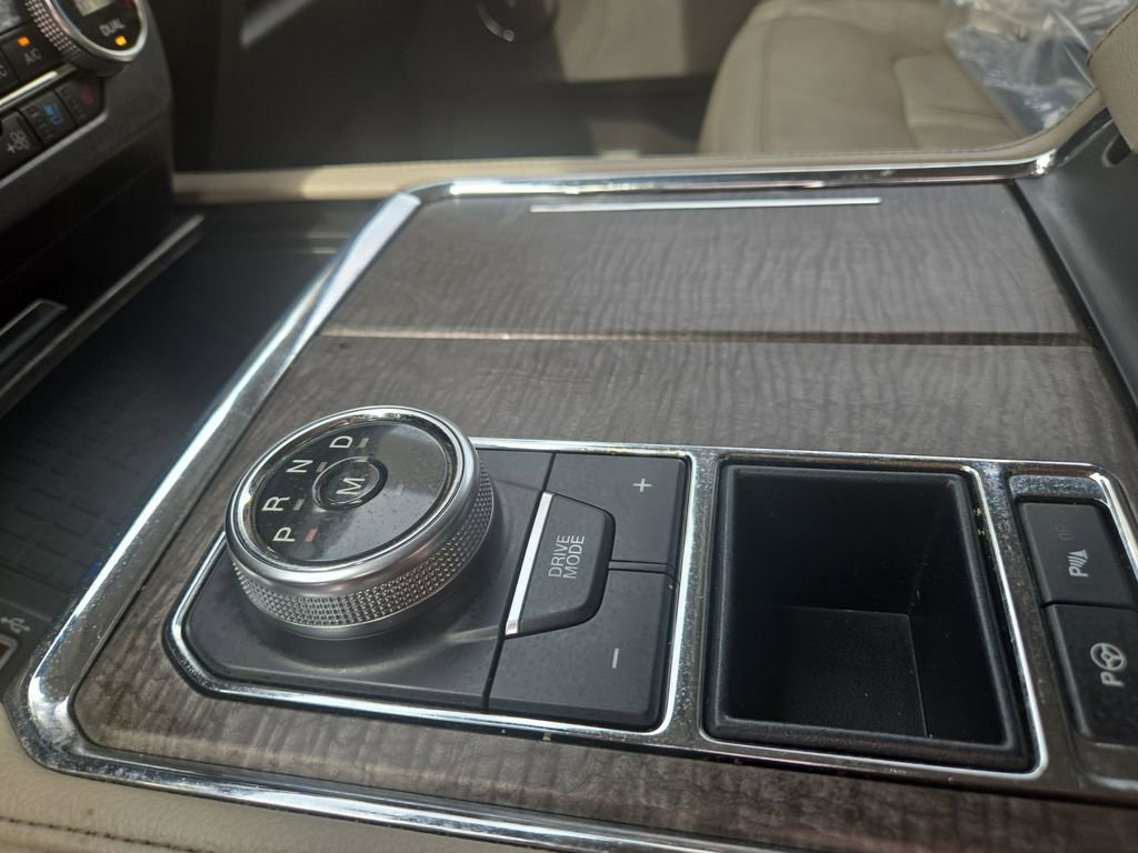 Used 2018 Ford Expedition Limited w/ Equipment Group 302A image 20