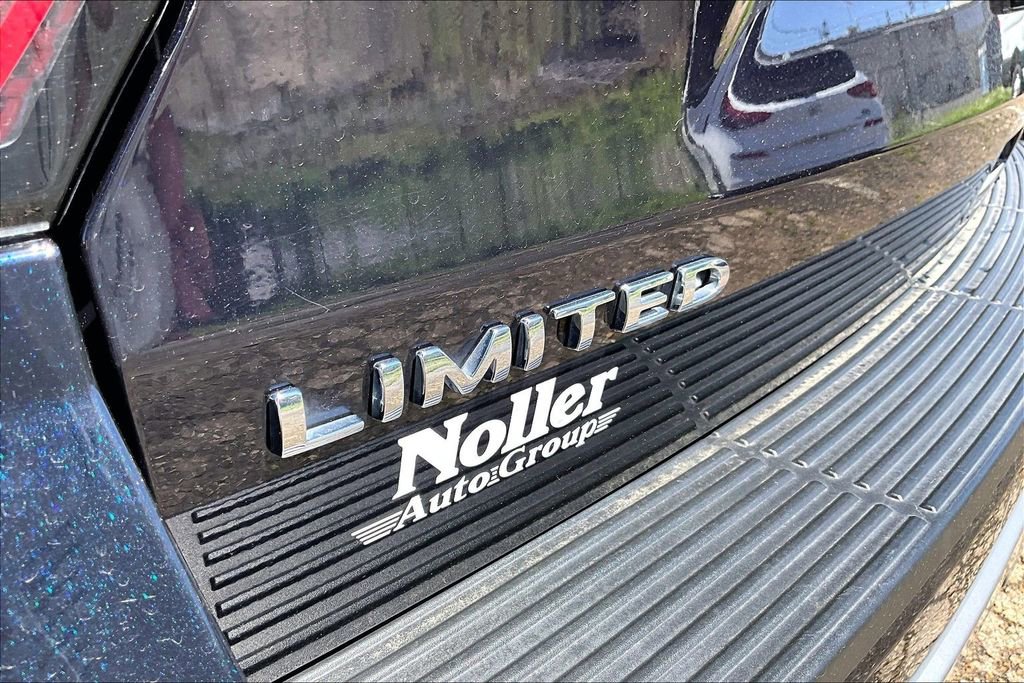 Certified 2021 Ford Expedition Limited AWD/4WD image 8